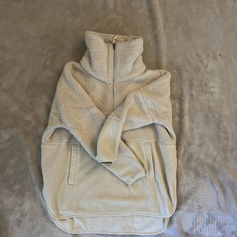 North Face fleece pullover